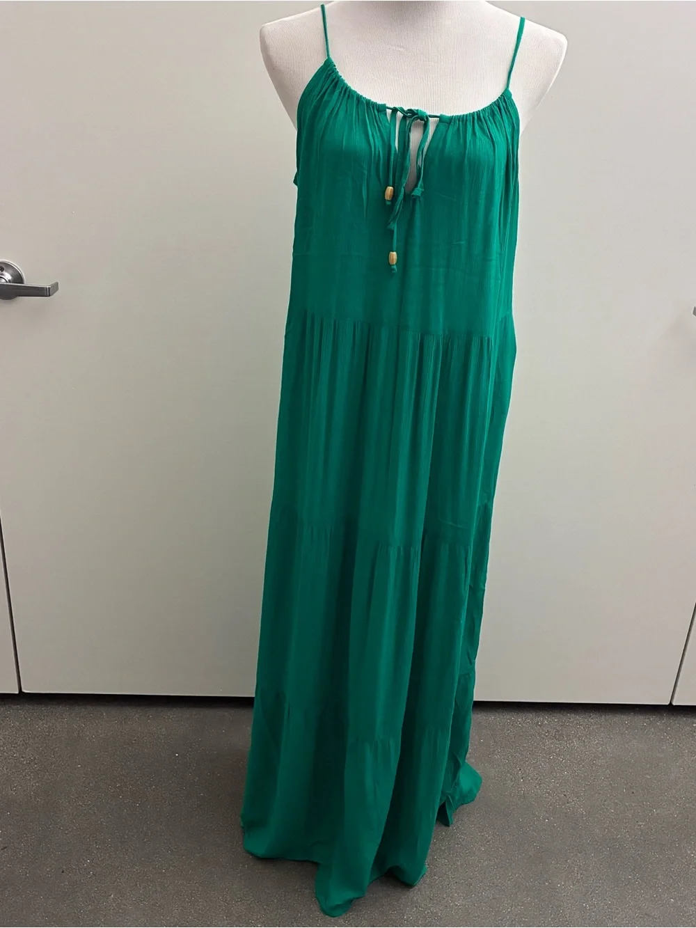 New Kona Sol Emerald Green Tiered Maxi Dress Open Back Size Large Resort Beach